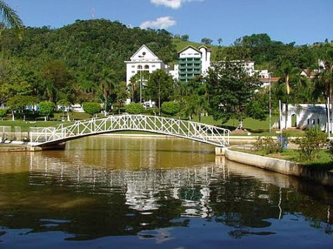 Hotel Monte Real Aguas de Lindoia Exterior photo